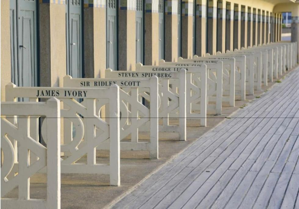 Deauville Fabuleux 2/3 Pieces Refait A Neuf Exterior foto